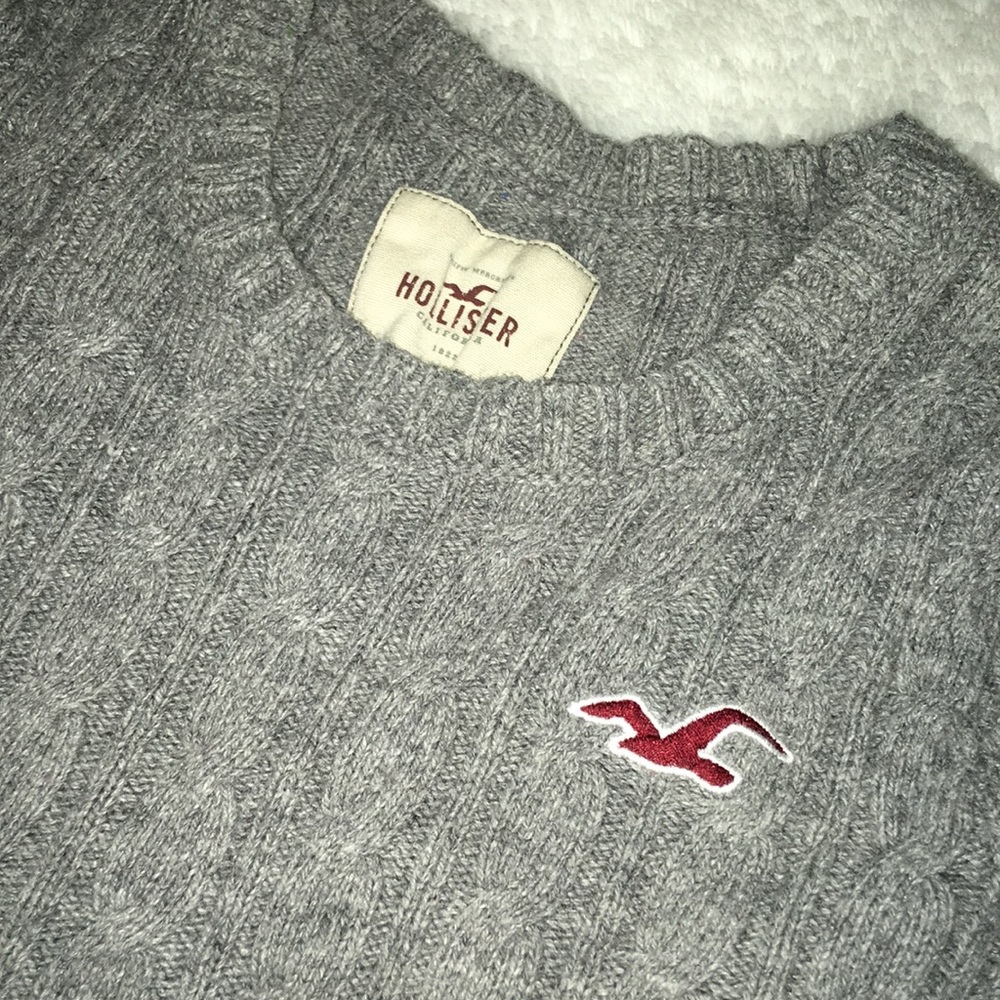 Sweater - Picture 2 of 2